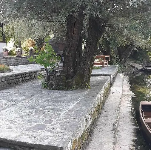 Hideaway Dom wakacyjny Bihać